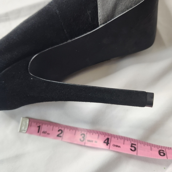 Penny Loves Kenny Size 8 Pumps - Picture 6 of 6